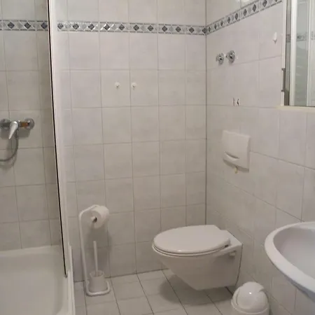 Holiday Apartment With 2 Bedrooms